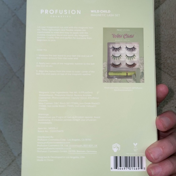 🧡NWT-3 pairs magnetic lashes - Picture 6 of 6